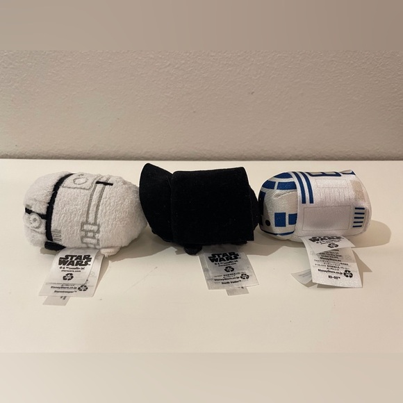 Disney Lot of 3‎ Star Wars Tsum Tsum Clone Trooper Star Vader Mini Toys - Picture 5 of 10